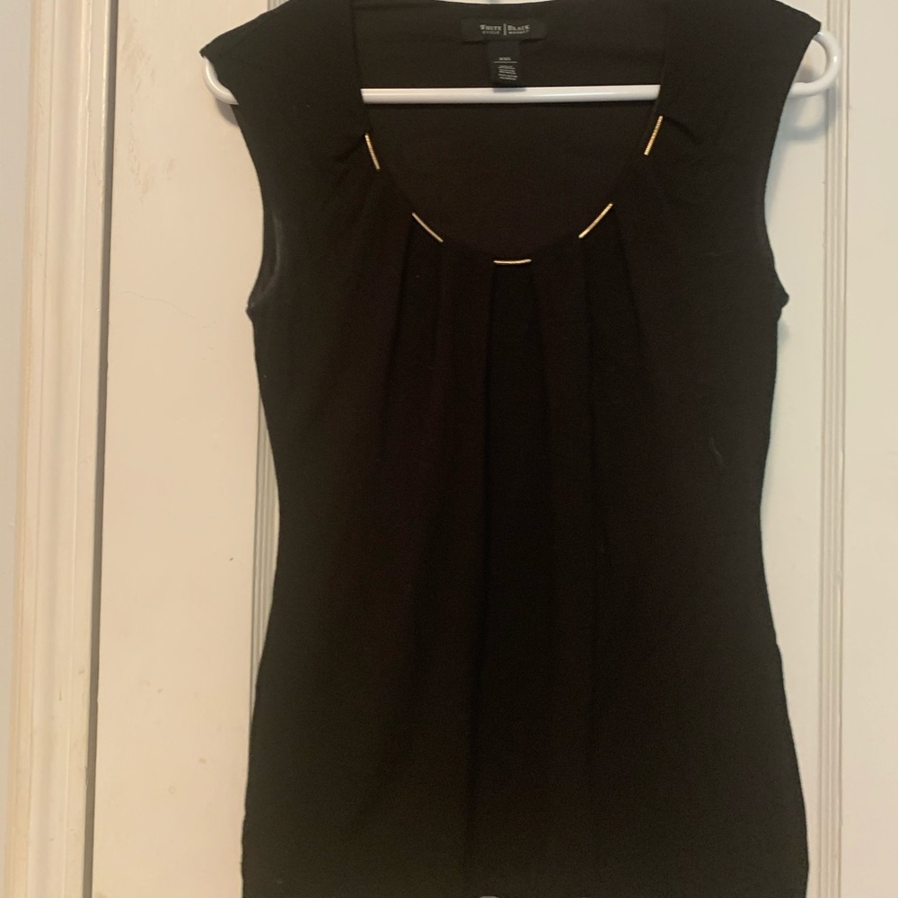 WHBM chain detail tee